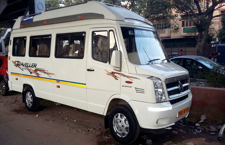 Why rent a tempo traveller for your next Trip